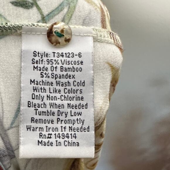 JOHNNY WAS Felix Trapeze Midi Jersey Dress Ornate Floral Cream Sz M $210 {3C34} - Picture 5 of 5